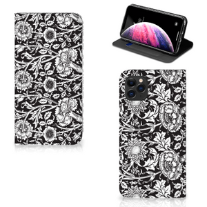 Apple iPhone 11 Pro Max Smart Cover Black Flowers