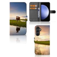 Samsung Galaxy S23 FE | Telefoonhoesje | Met pasjeshouder | Koe