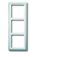 Busch-Jaeger 2CKA001730A0217 Frame Frame 3-voudig Allweather 44 (IP44) Zuiver wit (RAL 9010), Wit 1 stuk(s)