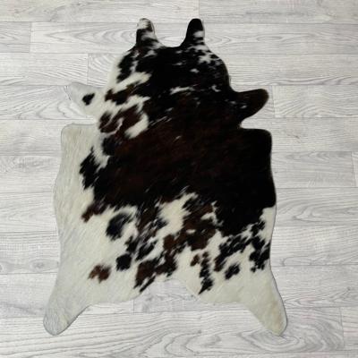 Kleine koeienhuid bruin wit zwart (Normandiër) 90x60cm
