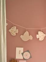 Slinger met vogels in vilt ecru