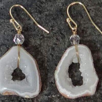 Oorhangers Geode (4 cm)
