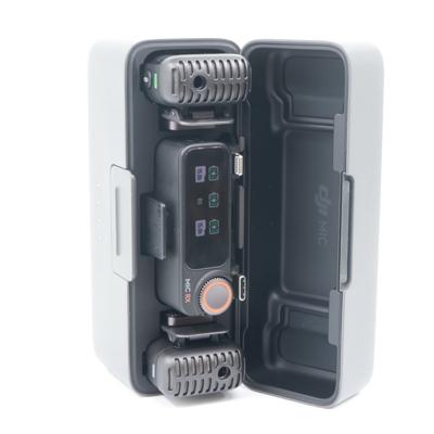 DJI Mic 2 (2x transmitter + 1x receiver + charging case) occasion