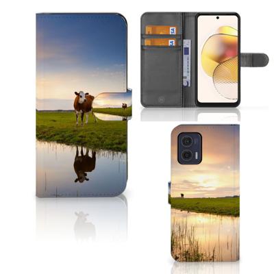 Motorola Moto G73 | Telefoonhoesje | Met pasjeshouder | Koe