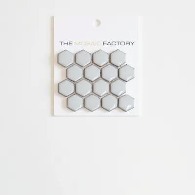 The Mosaic Factory Barcelona Mozaiek Tegel Hexagon - Licht Grijs met rand Porselein Geglazuurd 260x300 mm