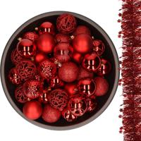 37x stuks kunststof kerstballen 6 cm met 2x stuks slingers rood - Kerstbal