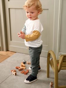 Fleece babybroek met battle-uitstraling donkergroen