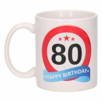 80 jaar Verjaardag koffiemok - cadeau beker - stopbord print - 300 ml - keramiek - wit