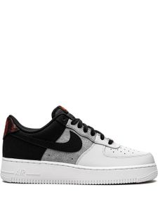 Nike baskets Air Force 1 07 LV8 - Noir