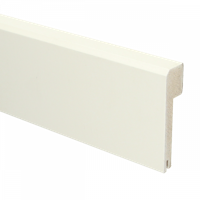 MDF Renovatieplint Klassiek 85x22 voorgelakt RAL9010 + uitsparing - lengte 240cm