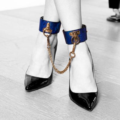 Ouch! by Shots Florence Collectie - Beenmanchetten - Blauw