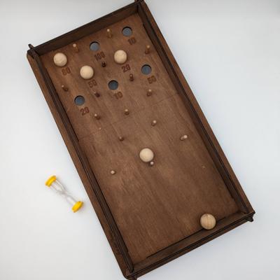 Houten troepspel als doe-het-zelfpakket