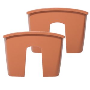 2x stuks balkon railing opzet plantenbakken/bloembakken kunststof 58 x 28 x 20 cm terra cotta kleur