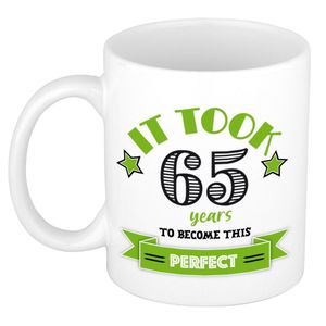 Verjaardag cadeau mok 65 jaar - groen - grappig - 300 ml - keramiek