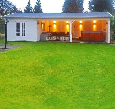 Lugarde B35 Blokhut 1100x400 cm 44 mm vurenhout blank- Zadeldak- Hout- Lugarde