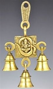 OHM Symbool Ganesh Massief Messing Wand Hangende Bellen met 3 Bellen