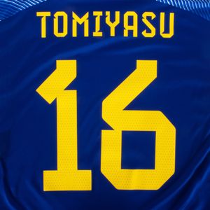 Tomiyasu 16 (Officiële Japan Bedrukking 2022-2023)