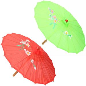 Set van 2x stuks Aziatische/Chinese decoratie paraplus rood en groen dia 80 cm