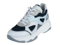 Giga Sneaker