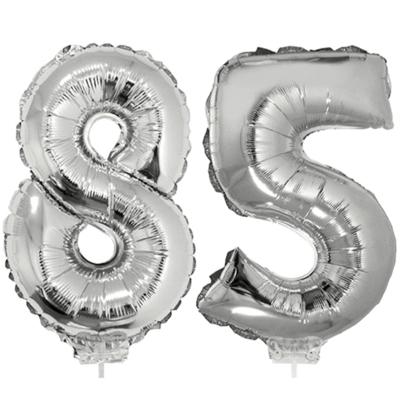 85 jaar leeftijd versiering cijfers - verjaardag - ballonnen op stokje - van 41 cm - zilver 85 jaar leeftijd versiering cijfers - verjaardag - ballonnen op stokje - van 41 cm - zilver