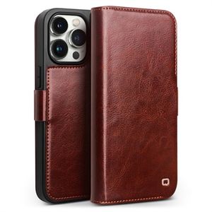 iPhone 15 Pro Qialino Classic Wallet Leren Hoesje - Donkerbruin