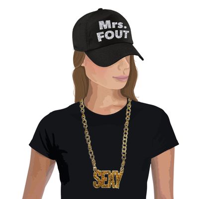 Mrs. FOUT baseballcap zwart/zilver dames en een zilveren sexy ketting