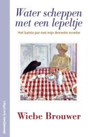 Water scheppen met een lepeltje (Paperback)