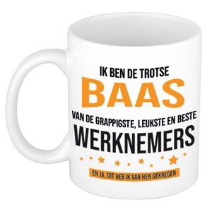 Cadeau mok / beker wit ik ben de trotse baas van de grappigste, leukste en beste werknemers 300 ml - feest mokken