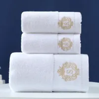 3-delige Luxe Handdoekenset | 100% Gekamd Katoen | Jacquard Geborduurd