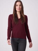 Basic fijngebreide V-hals trui van biologisch cashmere