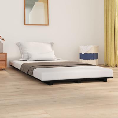 Bedframe massief grenenhout zwart 100x200 cm