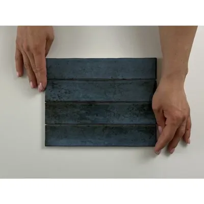 Kalon Blue wandtegel 5x25 glans blauw