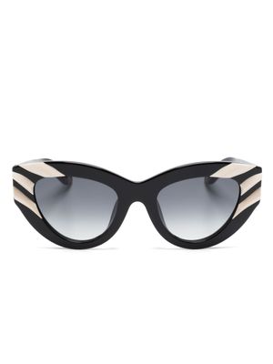 Roberto Cavalli lunette de soleil à monture papillon - Noir