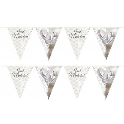 Folat Just Married vlaggenlijn - 4x stuks - 10 meter - plastic - Bruiloft decoraties - huwelijk vers