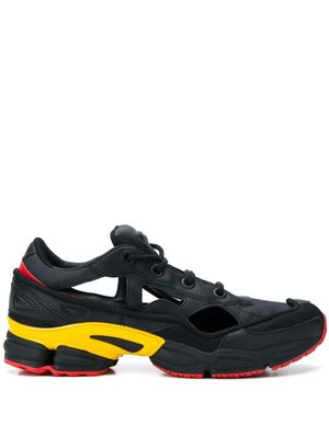 adidas baskets Replicant Ozweego - Noir