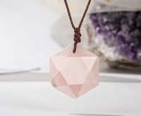 Rozenkwarts Hanger - Sieraden - Spiritueelboek.nl