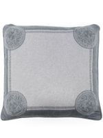 Versace coussin Icon en cachemire-soie (60 cm x 60 cm) - Gris