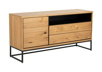Bendt Dressoir 'Dorka' Eiken, 150 x 76cm Bendt Dressoir 'Dorka' Eiken, 150 x 76cm