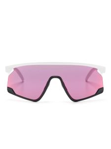 Oakley lunettes de soleil BXTR à verres polarisés - Blanc