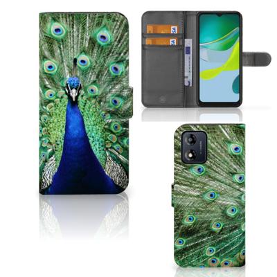 Motorola Moto E13 4G | Telefoonhoesje | Met pasjeshouder | Pauw