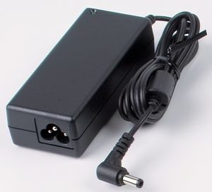 ASUS Notebook AC Adapter, 65 Watt netvoeding & inverter Zwart