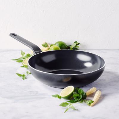 Bk Essece wok met keramische antikleeflaag 28 cm