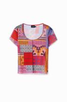 T-shirt met patch met geometrische vormen - MATERIAL FINISHES - XL