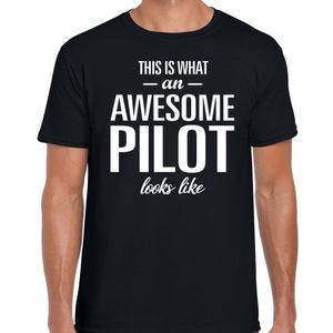 Awesome pilot / geweldige piloot cadeau t-shirt zwart voor heren