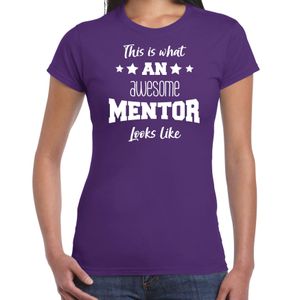 Cadeau t-shirt voor dames - awesome mentor - paars - docent/lerares/schooljaar bedankje