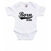 Born in 2025 cadeau baby rompertje wit babys