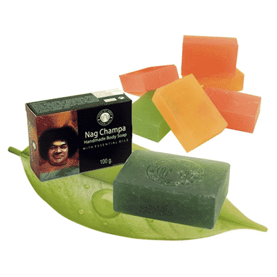 Kruidenzeep Nag Champa met Ess. Oliën