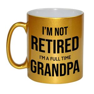 Im not retired im a full time grandpa / opa pensioen mok / beker goud afscheidscadeau 330 ml