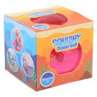 Johntoy Zachte squeeze oceaan bal