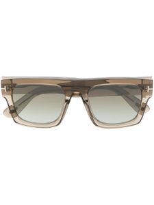 TOM FORD Eyewear lunettes de soleil à monture carrée transparente - Gris